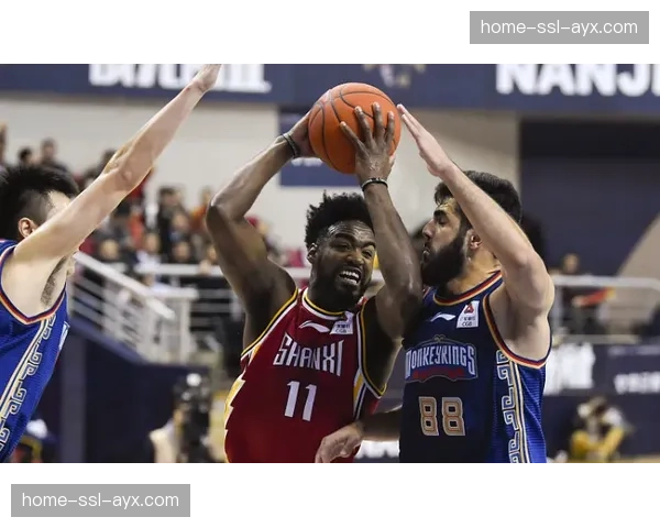 通讯：从领先到被逆转，公牛末节进攻停滞暴露“缺乏第二持球点”痼疾