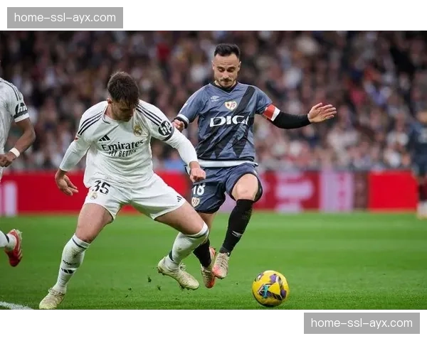 安切洛蒂接受《马卡报》专访：谈双线作战的轮换与年轻球员使用